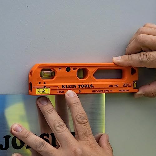 Magnetic Laser Level with Level Bubble Vials O343394