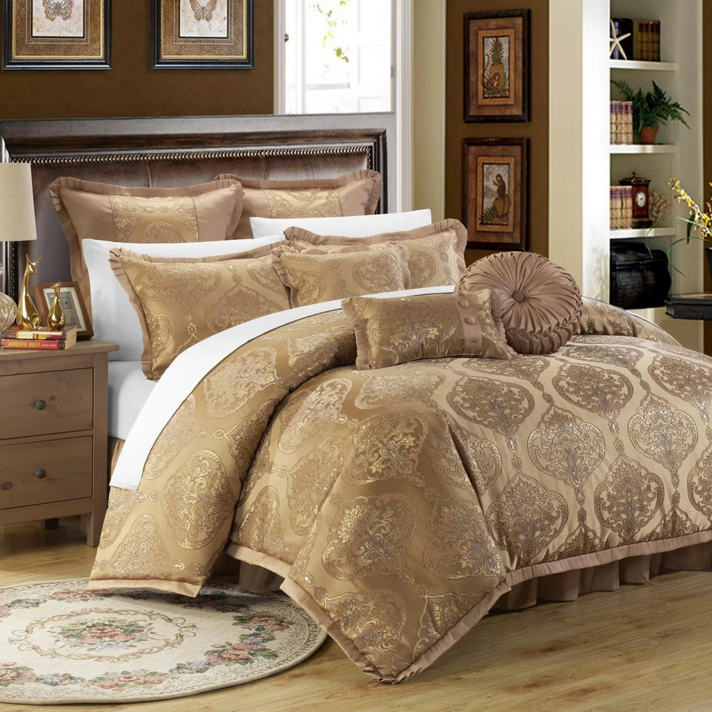 9 Piece Jacquard Comforter Set F3526