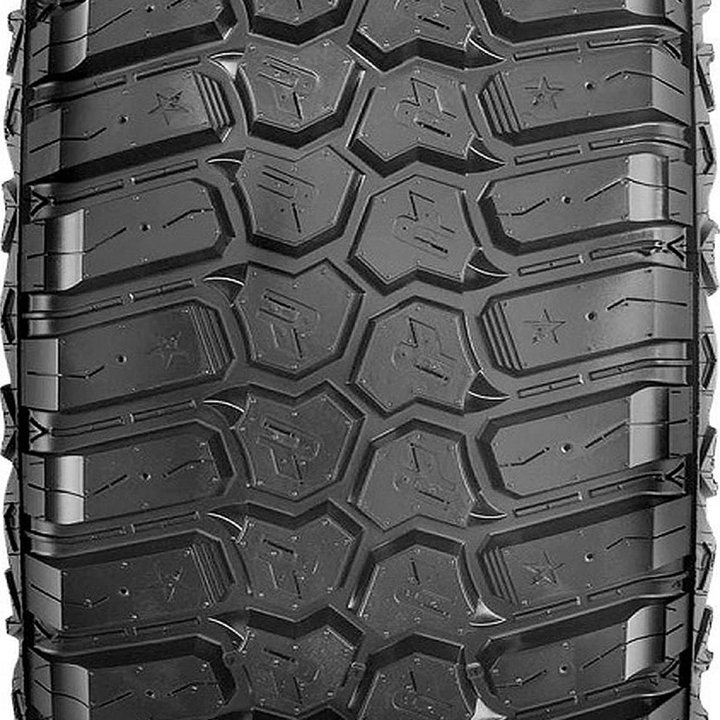 Mud Terrain Light Truck Tire T99181