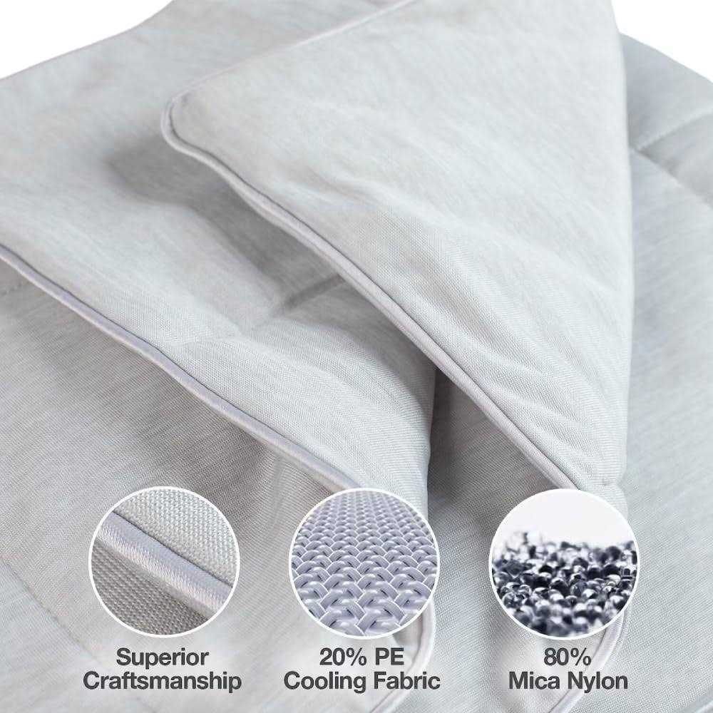 Lightweight Cat and Dog Cooling Blanket A168