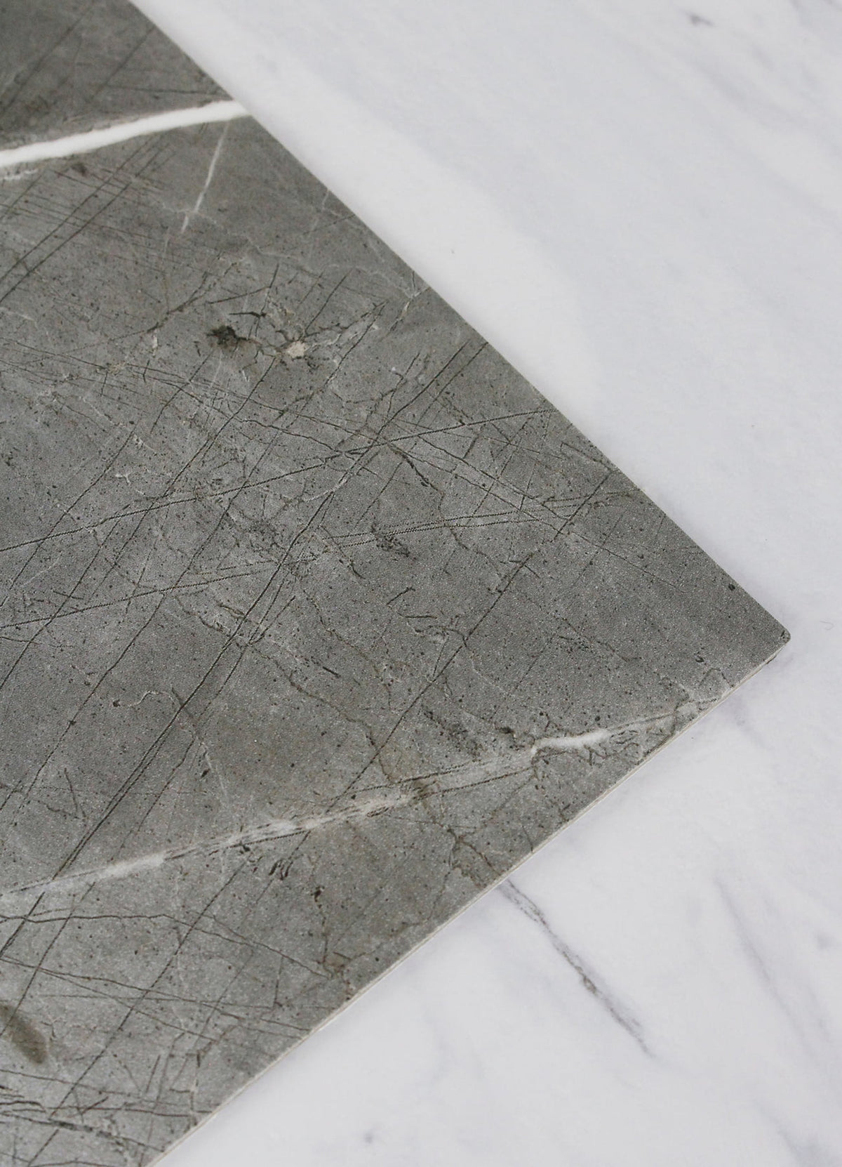 Grey & White Marble Peel & Stick Floor Tiles P7297