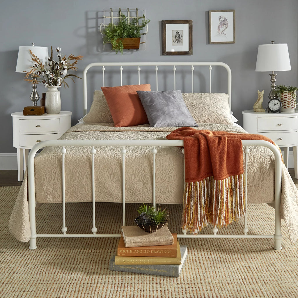 White Metal Platform Full Bed I50418