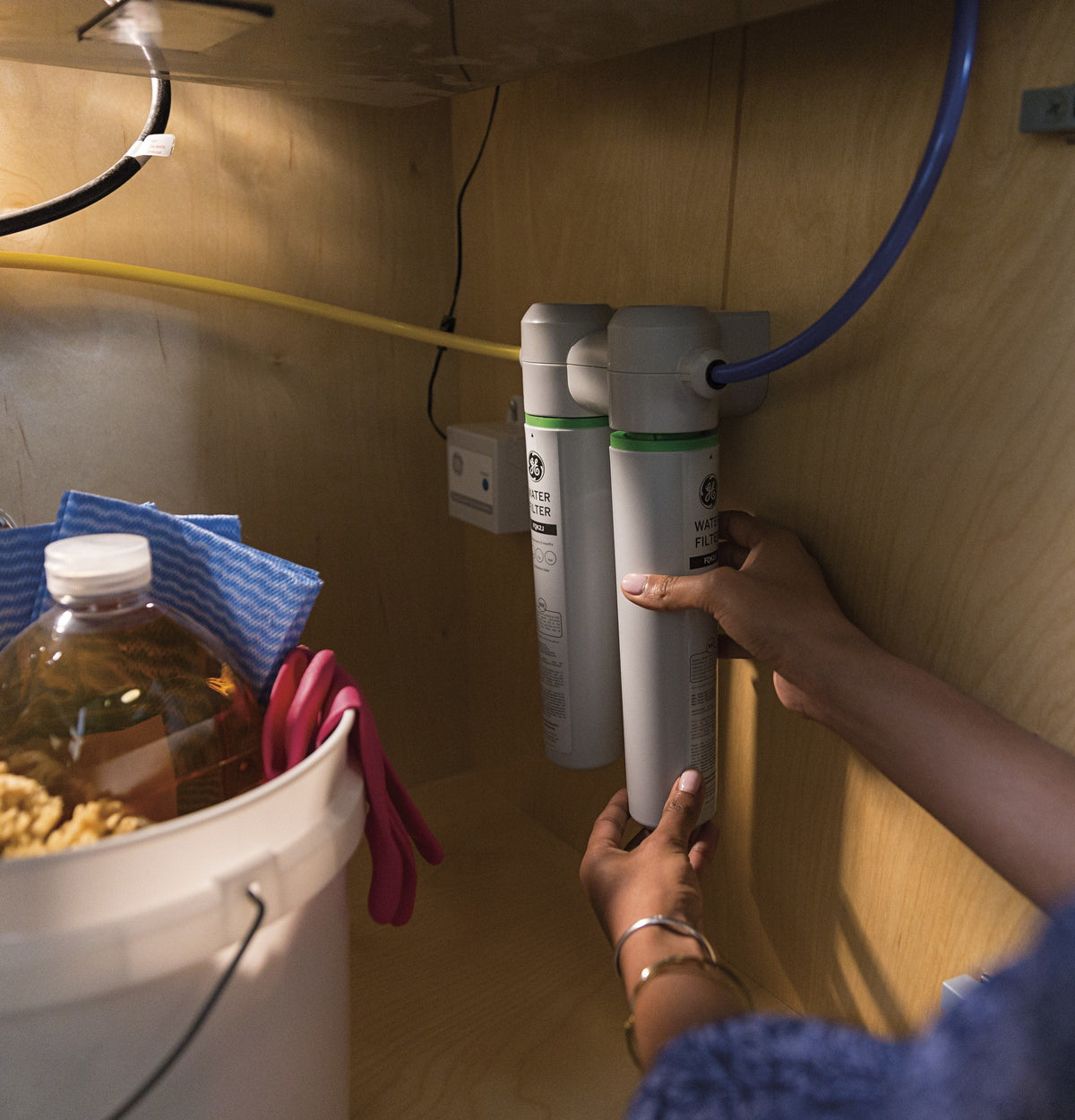 Under Sink Water Filtration System V897