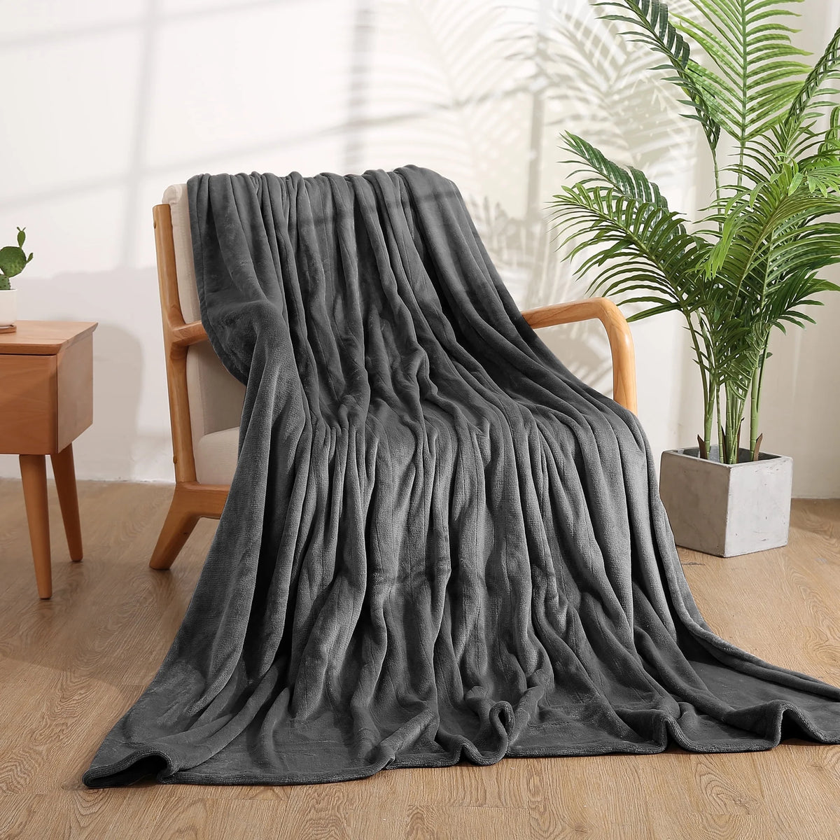 Electric Heated Blanket 62" x 84" Twin Size Machine Washable Flannel Gray K179195