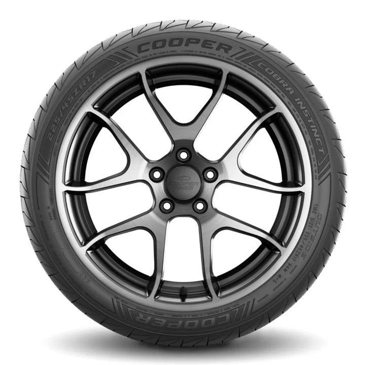 285/35ZR19 99Y Performance Tire F28809