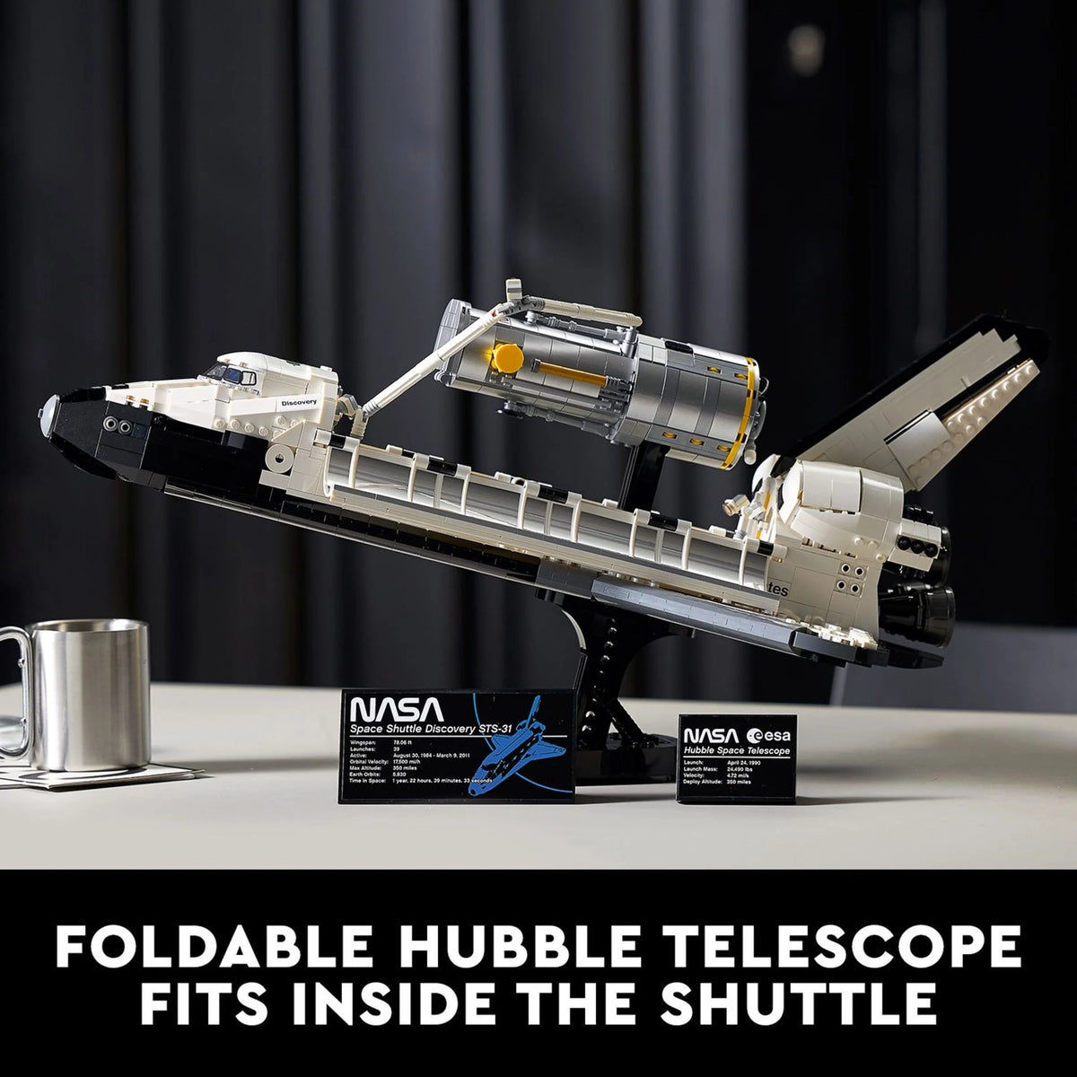 NASA Space Shuttle Discovery Model Building Kit with Hubble Telescope C3591