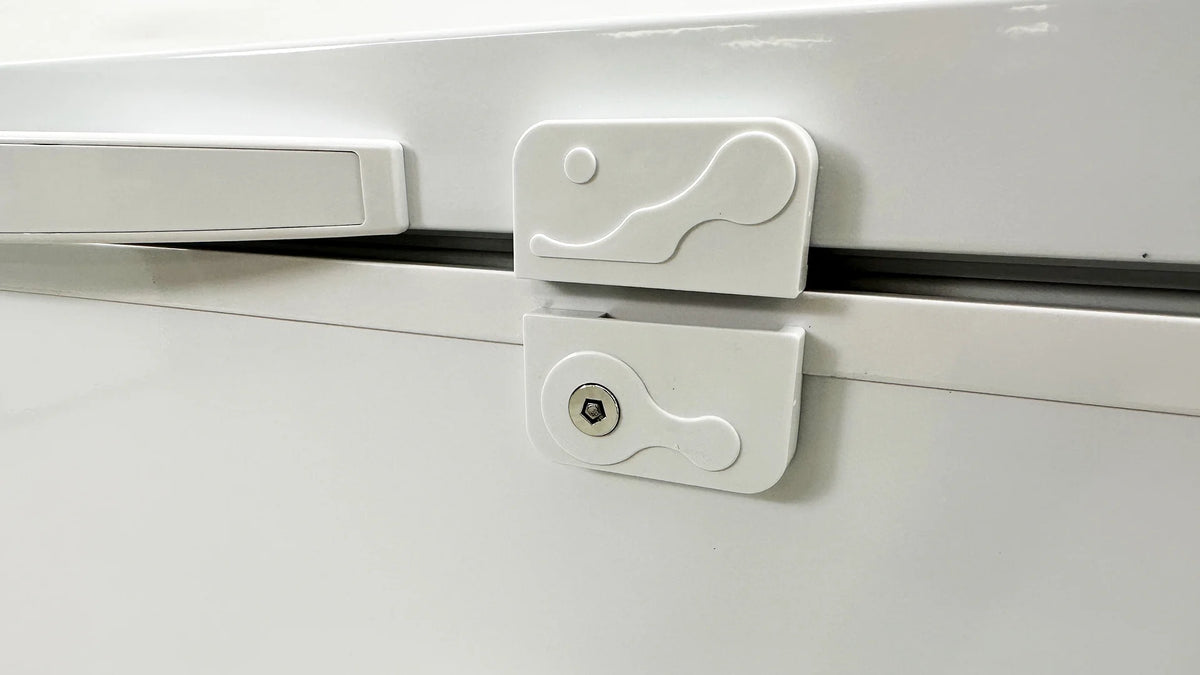 50 inch 13 cu ft Chest Freezer K50938